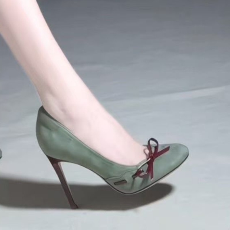 Темпераментные туфли на очень  – обзор и цена Womens Heels